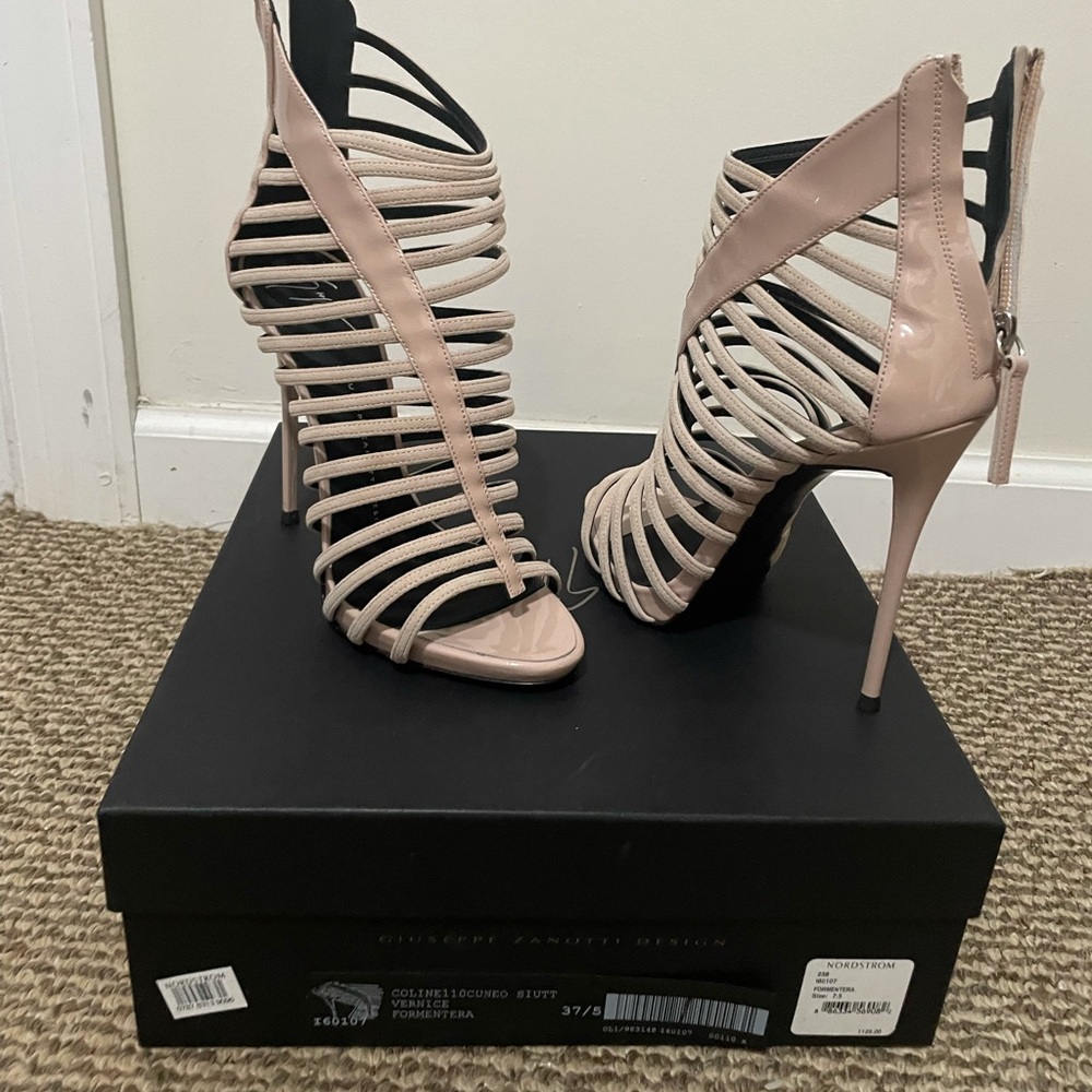 Giuseppe Zanotti - Coline 110 MM (4.33 inches)